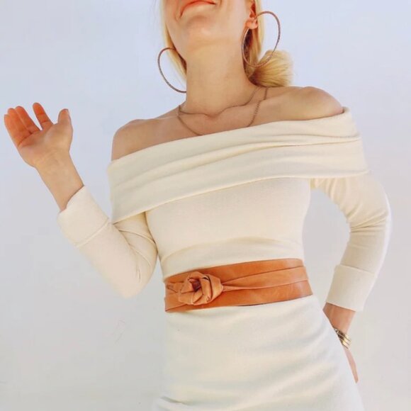 Brave Orange Wrap Belt - Picture 3 of 9